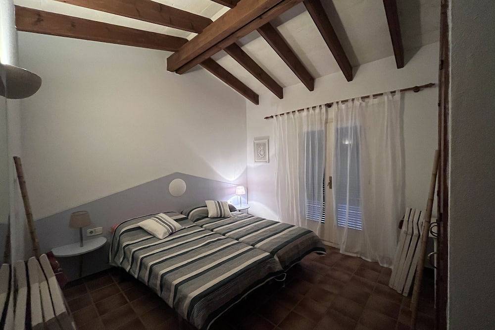 Magnifico Duplex con Jardin y Piscina a Metros de la Playa Son Xoriguer in Son Xoriguer, Ciutadella