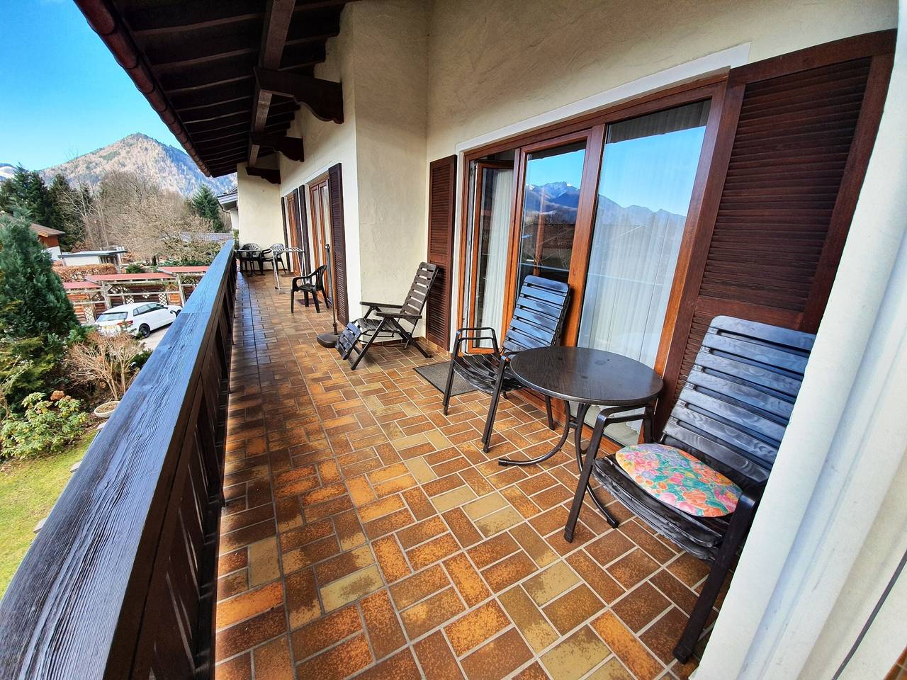 Geheel vakantieappartement, Haus Wonka - Mayer inkl. Chiemgaukarte - Holiday flat Unternberg 70 sqm, balcony, kitchen, 2 bedrooms, 1 bed-sit room. in Ruhpolding, Beierse Alpen