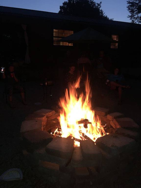 Gemütliche Hütte am Lake James mit eigenem Strand und Bootsanleger in McDowell County