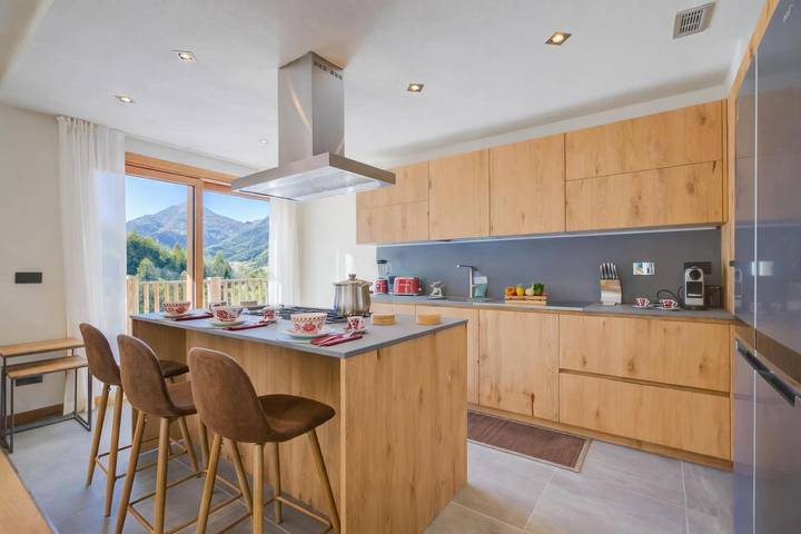 Gîte pour 9 personnes, avec terrasse à Sauze d'Oulx - 4