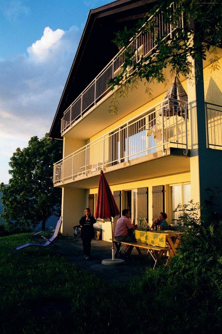 Ferienwohnung für 6 Personen, mit Ausblick und Seeblick sowie Garten in Nidwalden - 2