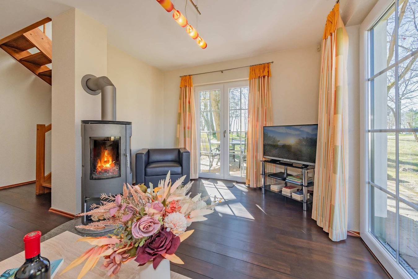 Freistehendes Ferienhaus mit Sauna & Kamin, ruhig gelegen im Grünen in Zirchow, Usedom