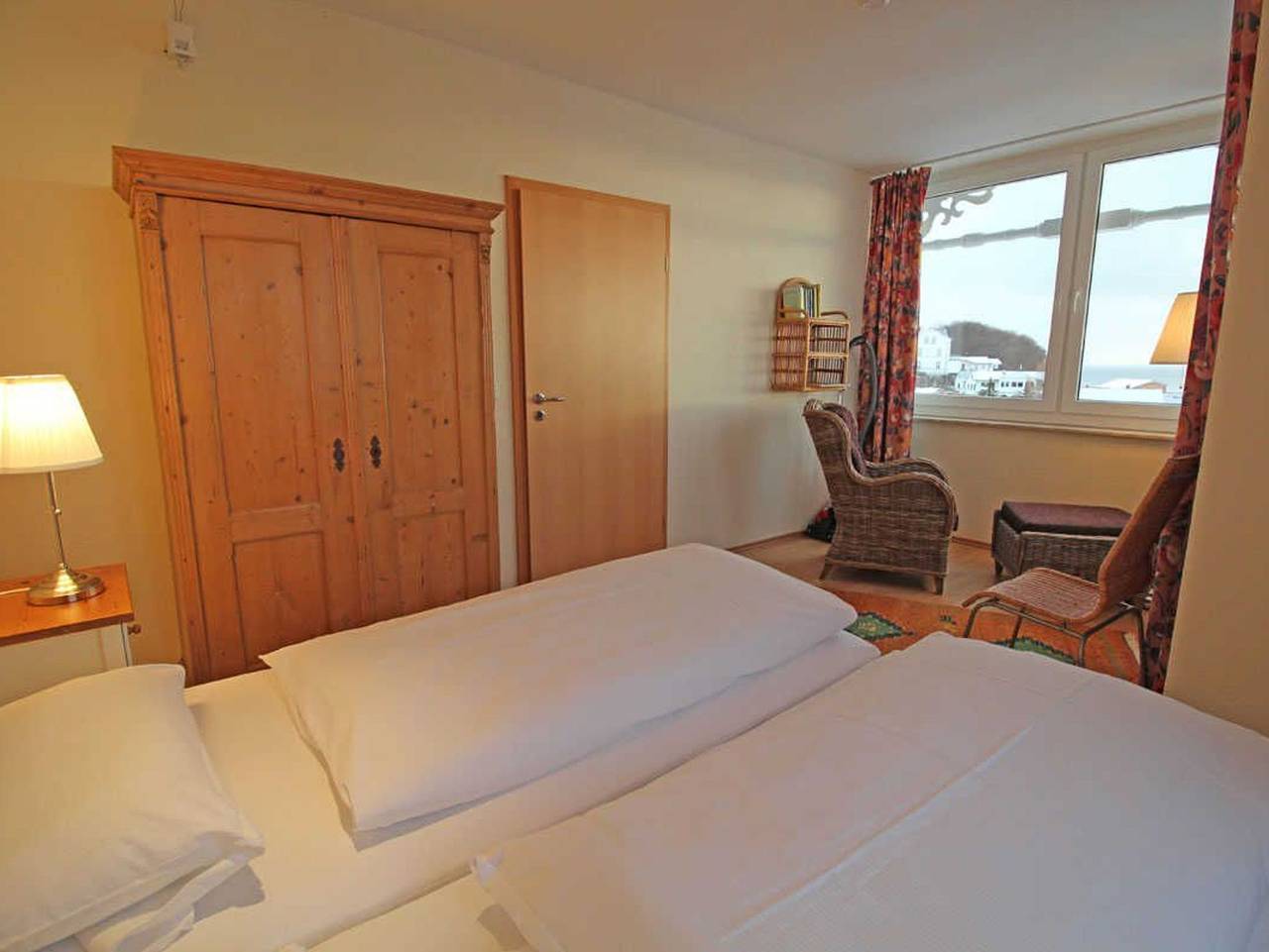 Ganze Ferienwohnung, Villa Seeblick, App. 408 - mit herrlichem Meerblick - Vs 408 in Sassnitz, Nationalpark Jasmund