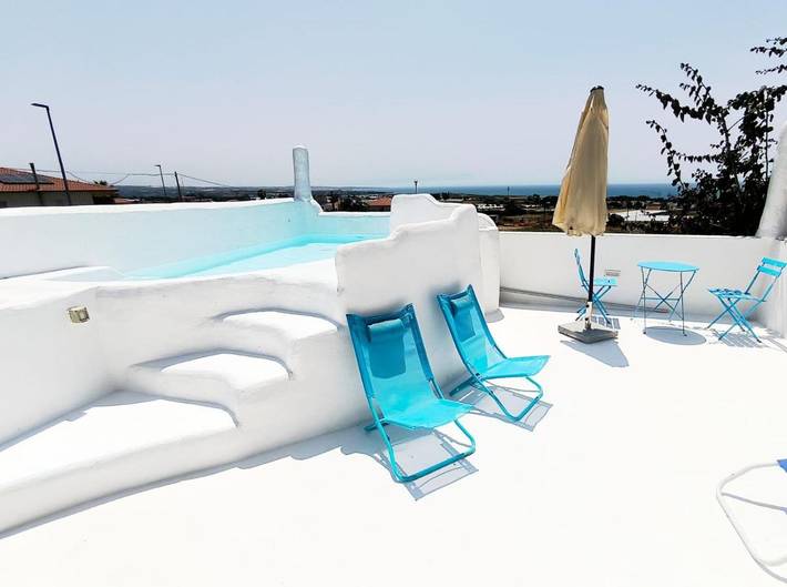Villa für 9 Personen, mit Ausblick und Pool sowie Garten, mit Haustier - 1