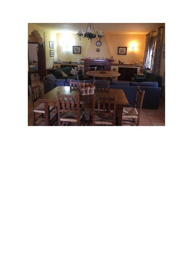 Casa rural para 16 personas, con Terraza y Jardín además de Piscina y Vistas en Teba - 4