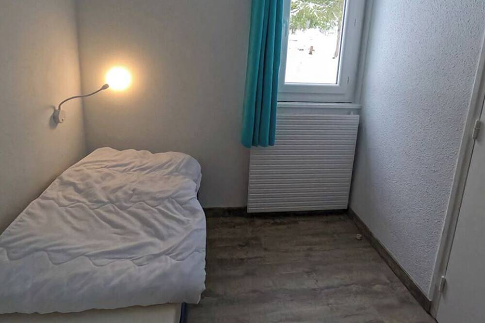 Geheel appartement, Les Monts Jura 3P7S - One Bedroom Apartment, Sleeps 7 in Lélex, Parc naturel régional du Haut-Jura