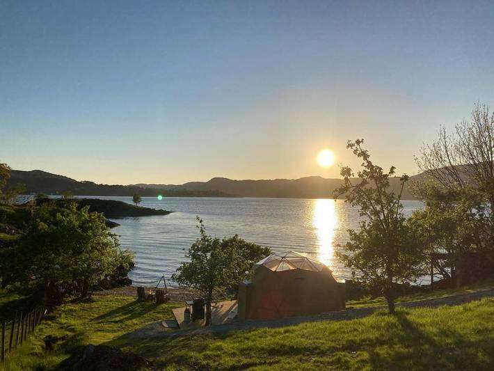 Telt for 4 personer, med Terrasse og Hage i tillegg til Utsikt i Rogaland