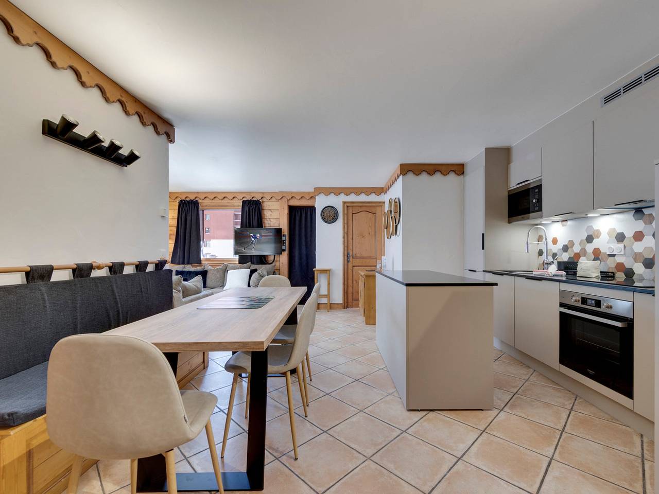 Entire apartment, Duplex Tignes Val Claret, 5 rooms, 8 pers, parking in Tignes, Vanoise National Park