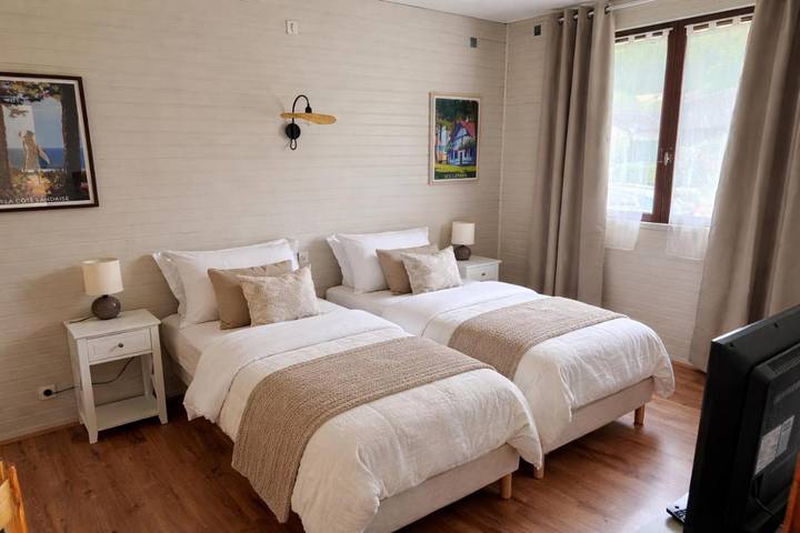 Gîte pour 2 personnes, avec jardin et vue à Eugénie-les-Bains - 2