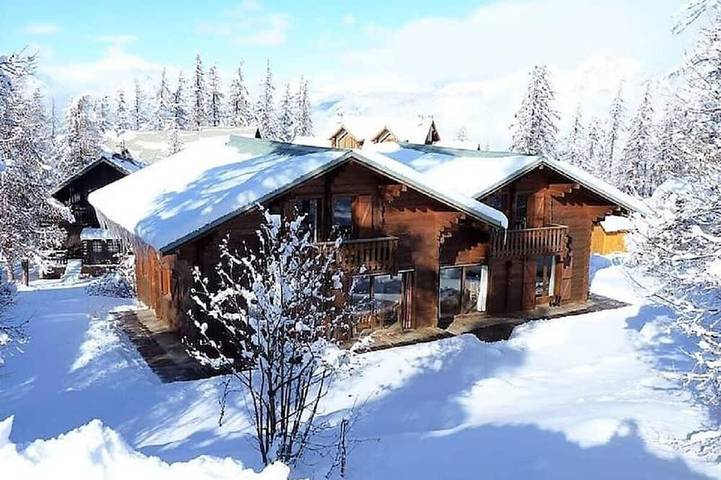 Casa rural para 13 personas, con jardín y balcón - 1