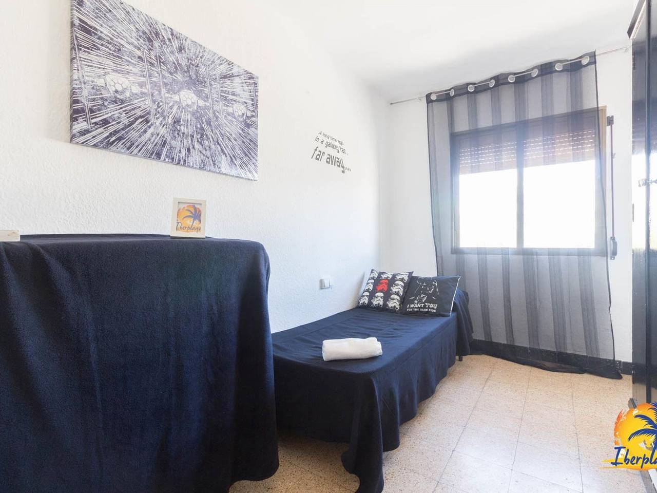 Apartamento vacacional entero, Apartamento 10 pax situado a unos 50mts. de la playa Capellans de Salou. in Salou, Costa Dorada