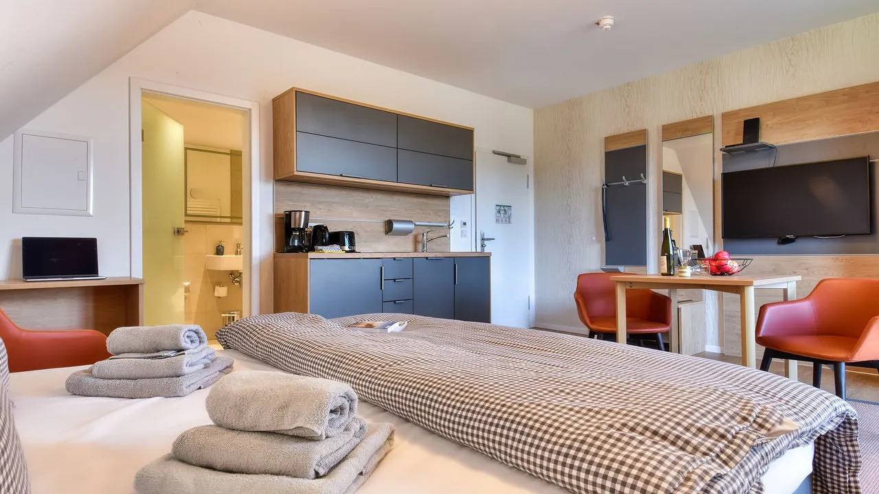 Ganze Ferienwohnung, Ferienwohnung für 3 Personen (32 m²) in Putbus in Wreechen, Putbus