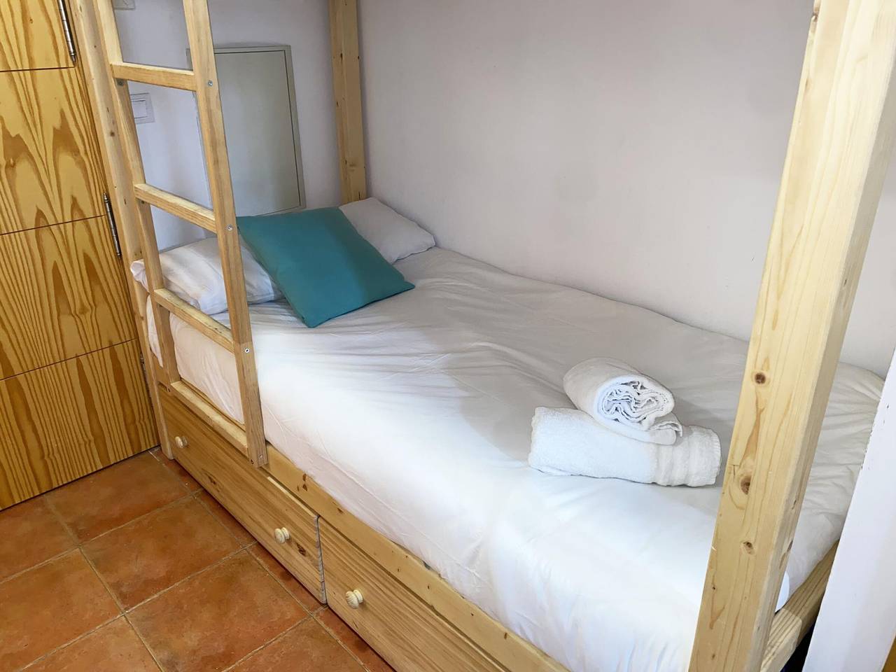 Entire studio, Cozy Studio near Pradollano - Washer, TV, Coffee in Sierra Nevada Ski Resort, Monachil