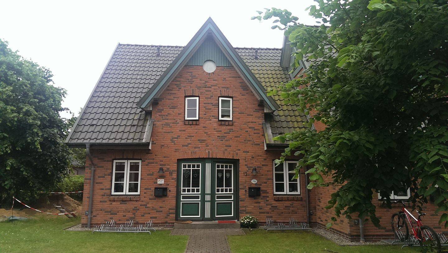 Ganze Wohnung, Modernes Reihenhaus (zertifiziert mit 4****) mit Garten, Spielecke, Waldzugang und Nähe zum Südstrand in Wyk auf Föhr (Stadt), Wyk auf Föhr