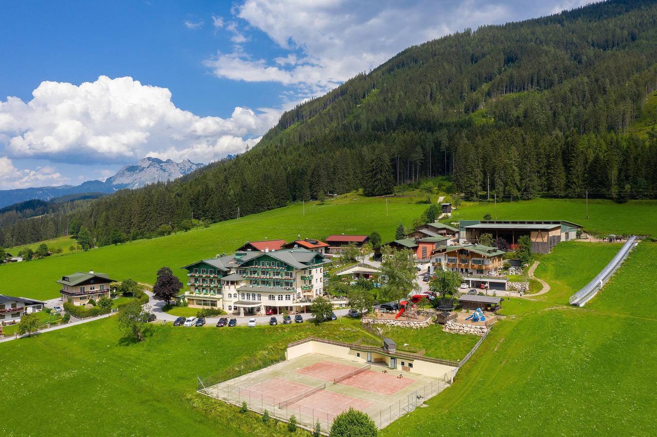 Doppelzimmer mit Dusche od. Bad, Wc; West in Sankt Martin am Tennengebirge, Tennengau