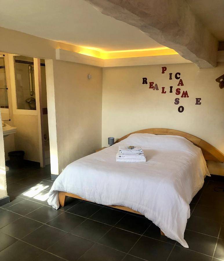 Standard Double Room in Samer, Région de Boulogne-sur-Mer