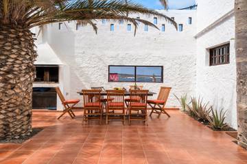Villa for 7 People in Haría, Lanzarote, Photo 3