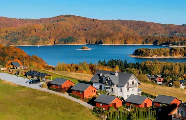 Apartament wakacyjny dla 2 osób, z ogród i widok oraz widok na jezioro w Solina