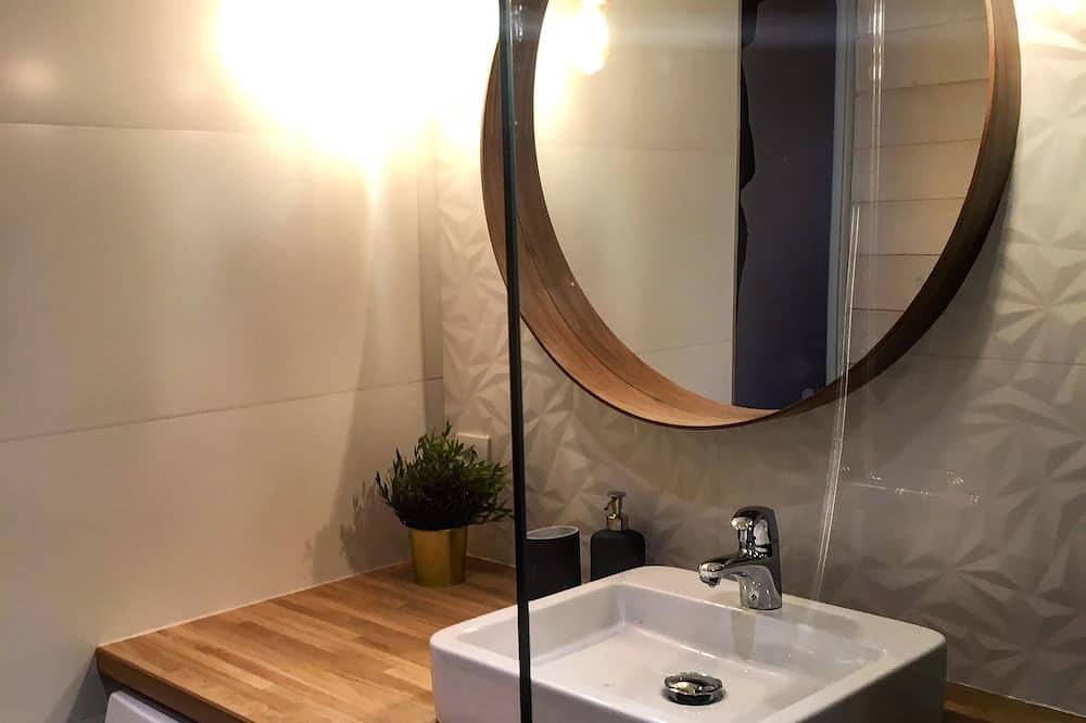 Ganze Wohnung, Schöne 40m2 Wohnung für 5 Personen in Tignes. Wifi Pisten. in Tignes, Nationalpark Vanoise
