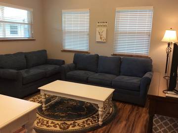 Log Cabin for 2 Guests in Oklahoma, USA, Picture 4