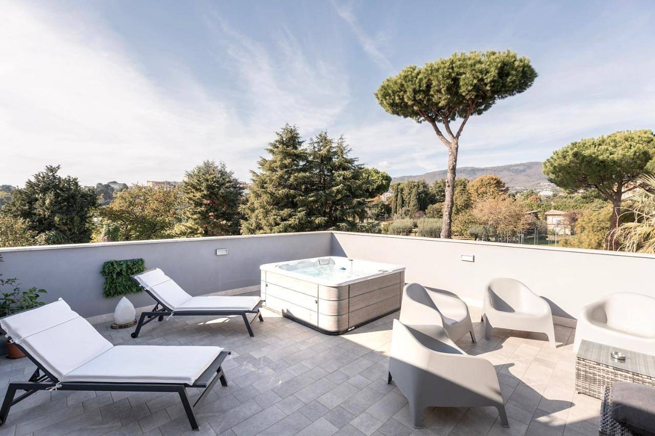 Appartamento intero, One-Bedroom Apartment in Velletri, Castelli Romani