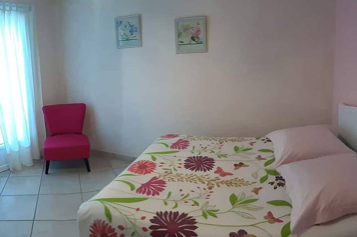 Villa für 4 Personen, mit Terrasse und Garten in Provence-Alpes-Côte d'Azur - 3