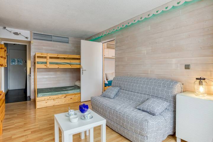 Gîte pour 8 personnes, avec balcon, animaux acceptés dans Office De Tourisme Du Corbier - 2