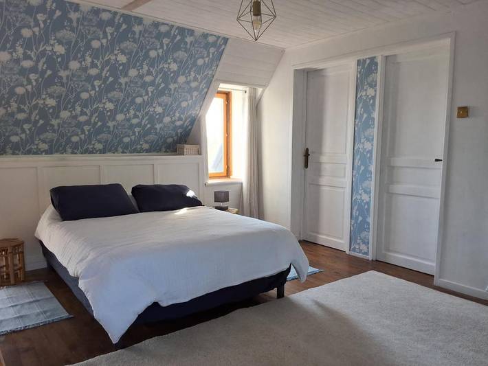 Location de vacances pour 8 personnes, avec vue et jardin à Montchamp - 3
