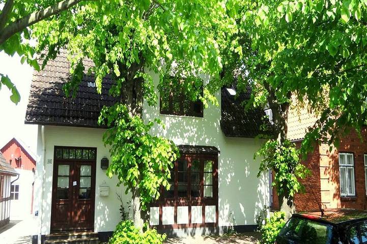 Bauernhof für 4 Personen, mit Terrasse und Sauna in Schlei