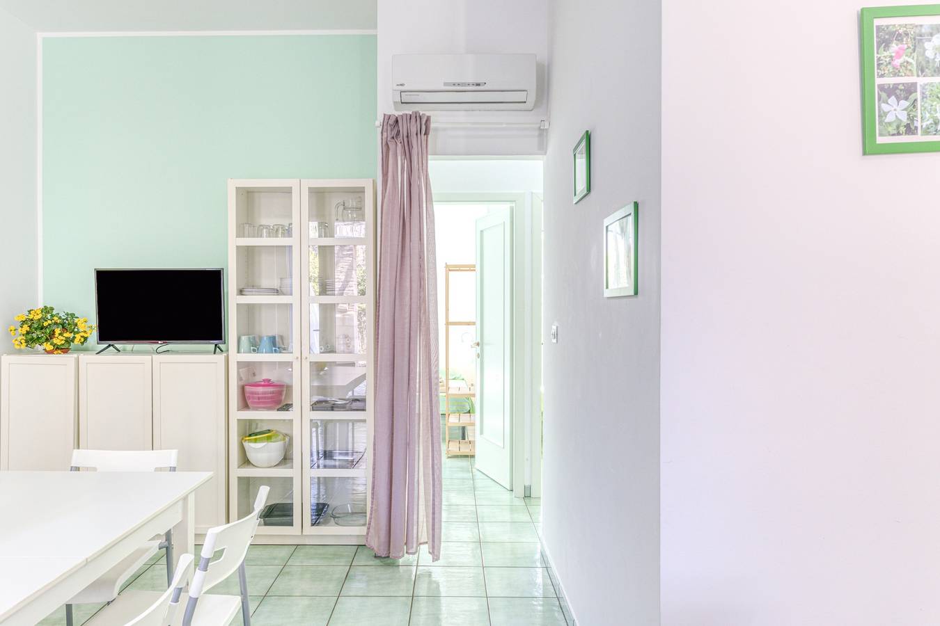 Appartamento intero, Casa Vacanze 'Il Carrubo Orchide' con terrazza privata, giardino privato e balcone in Alessano, Provincia di Lecce