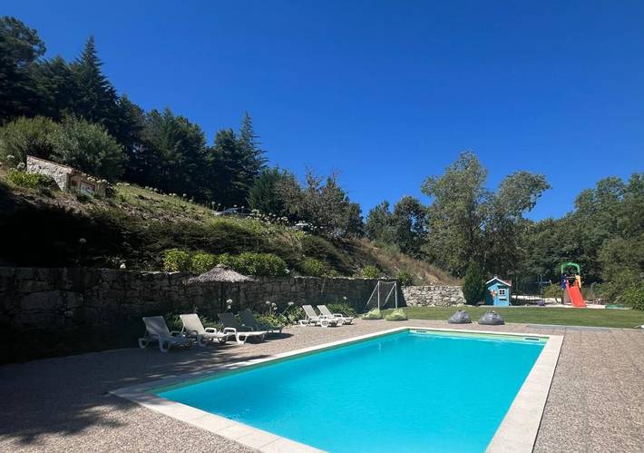 Appartement de vacances pour 5 personnes, avec jardin ainsi que vue et piscine - 1