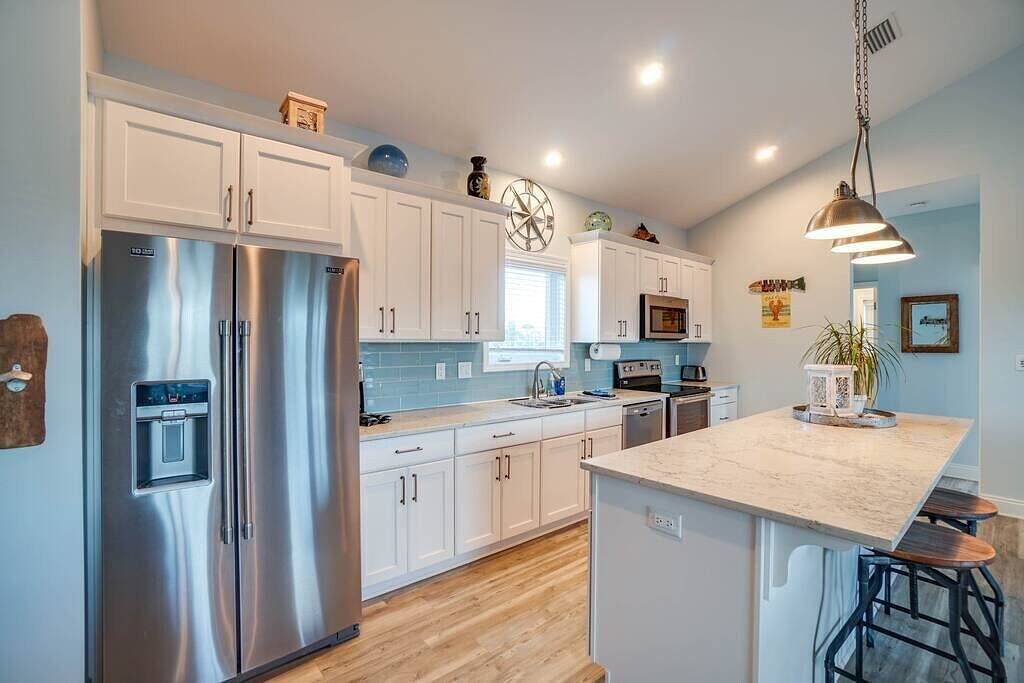 Sunny Paws in Cape San Blas