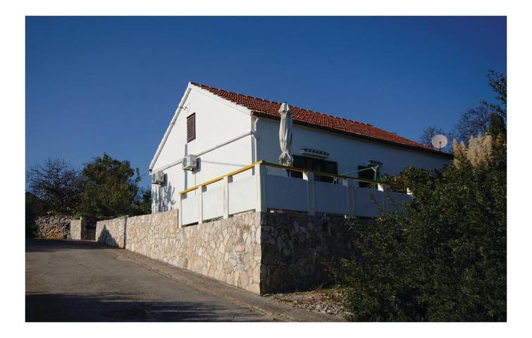 Charmante 2-Zimmer-Wohnung mit Terrasse, WLAN und Parkplatz in der Nähe der Küste von Sali in Sali, Dugi Otok