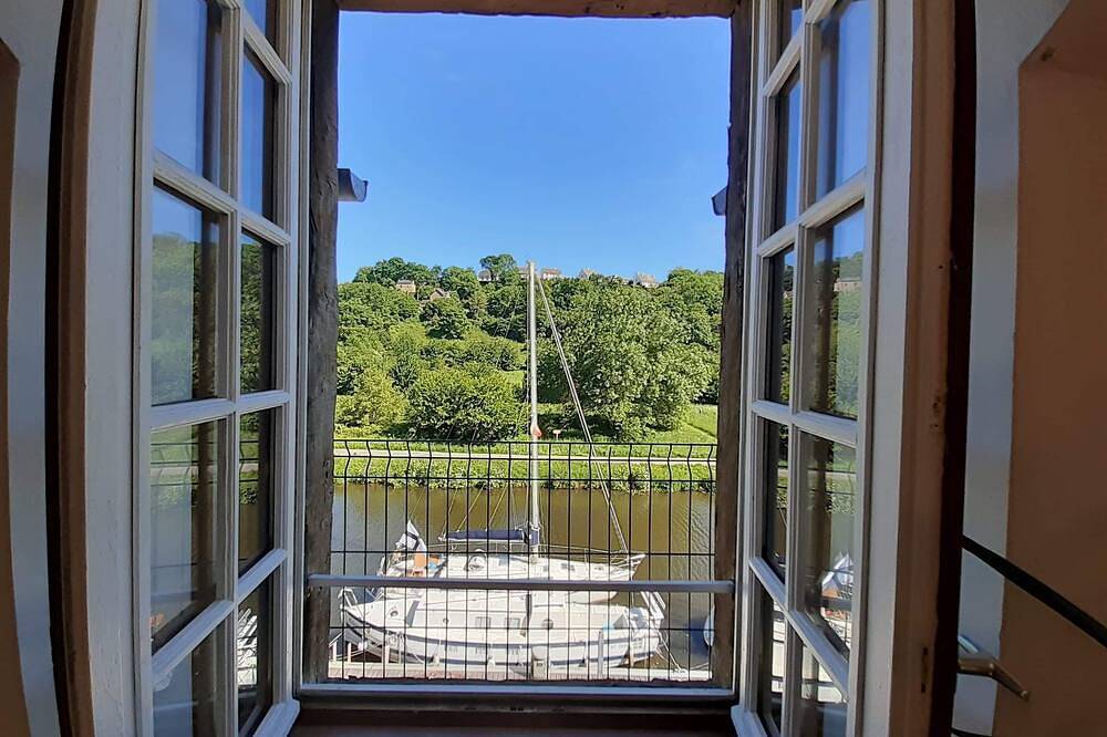 Entire apartment, Vue sur le port de Dinan in Dinan, Dinan region