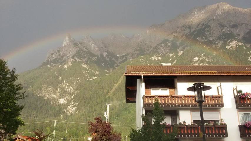 Ferienwohnung für 2 Personen, mit Balkon und Garten sowie Ausblick