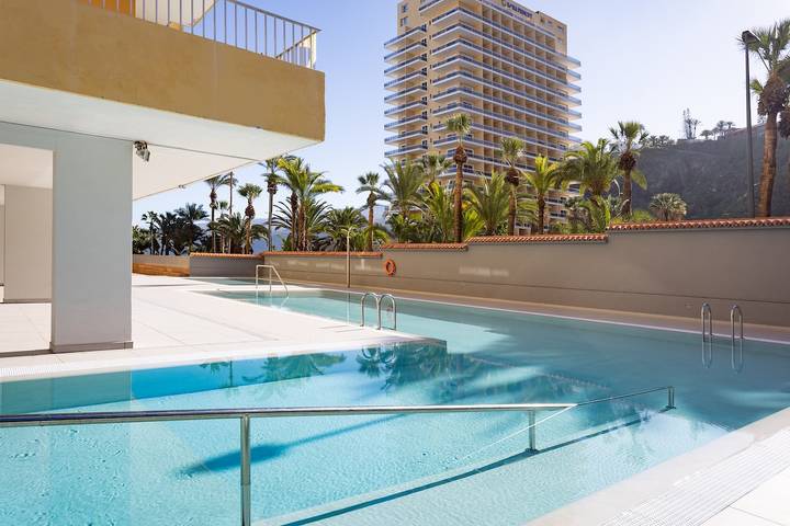 Holiday apartment for 3 people, with terrace and pool, child-friendly - 1