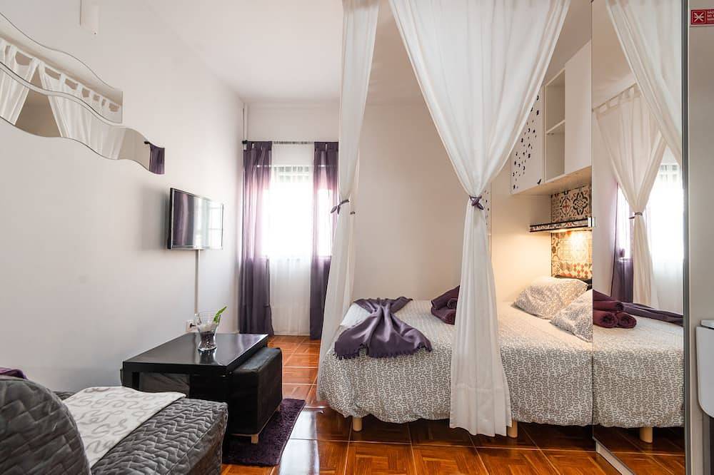 Apartamento entero, Estudio purpera a 100 metros de la playa de Peniche in Peniche, Leiria District