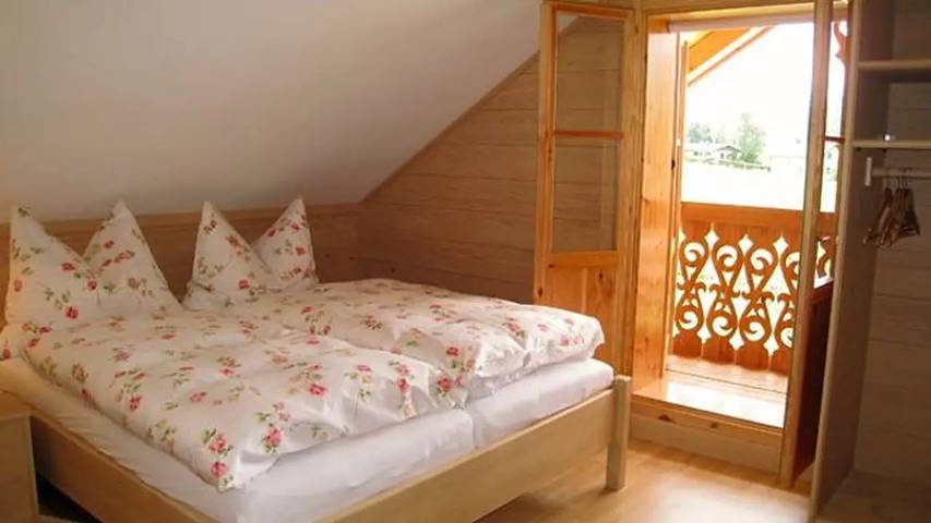 Ferienhaus für 6 Personen, mit Terrasse im Salzkammergut - 2