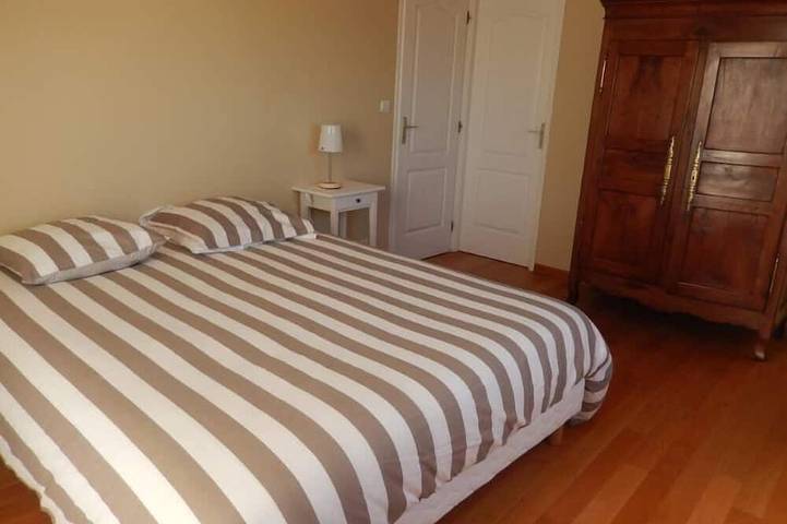 Location de vacances pour 6 personnes, avec jardin et balcon à Crasville - 2