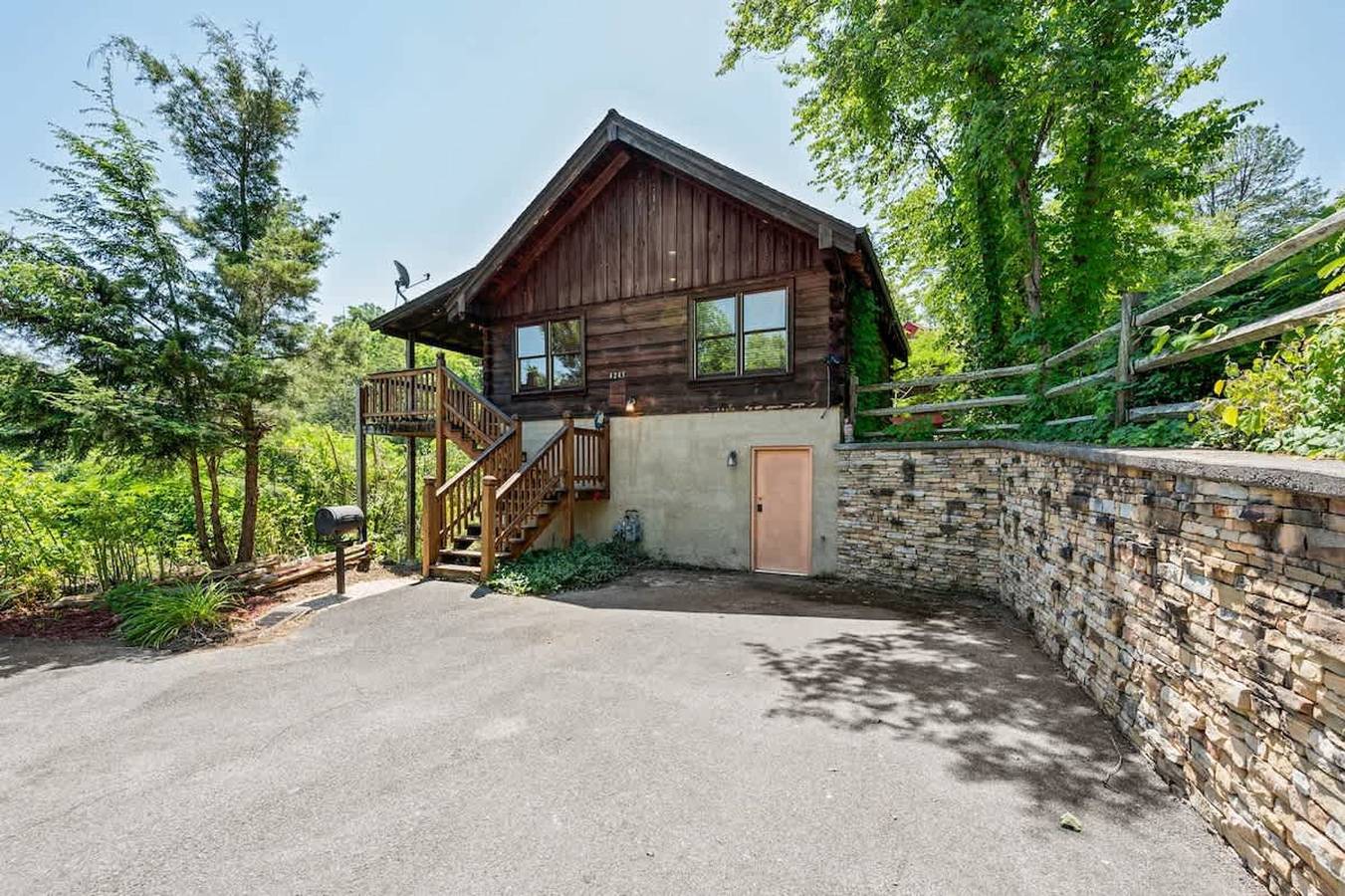 Ganze Wohnung, Location Smokies Log Cabin Hot Tub Fireplace in Pigeon Forge, Sevier County