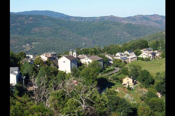Location de vacances pour 4 personnes, avec jardin à Le Pompidou - 4