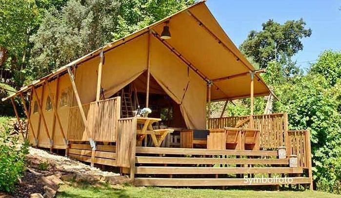 Ferienpark für 2 Personen, mit Terrasse und Garten sowie Ausblick und Seeblick in Tirol - 2