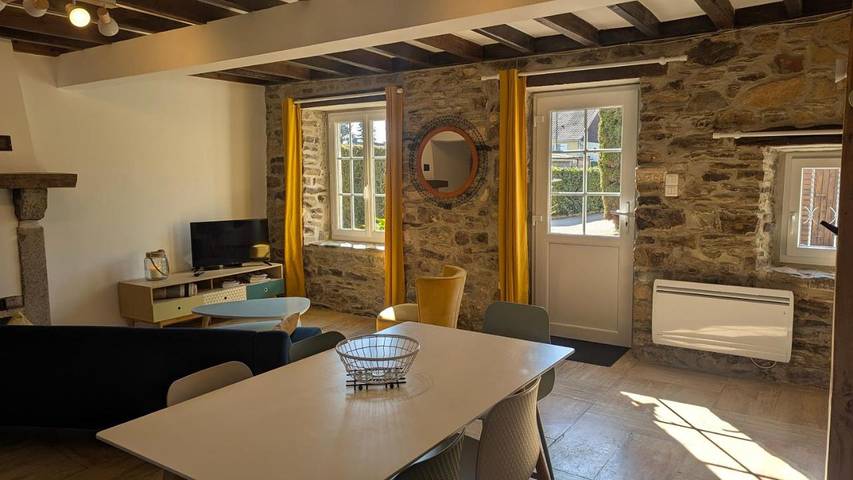 Location de vacances pour 4 personnes, avec jardin à Quettehou - 4