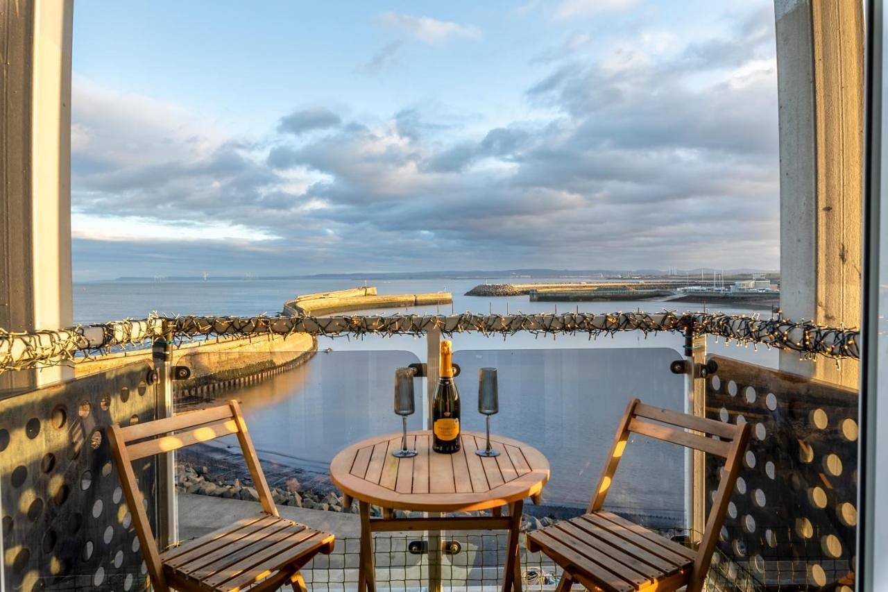 Entire apartment, Apartment with Balcony in Hartlepool