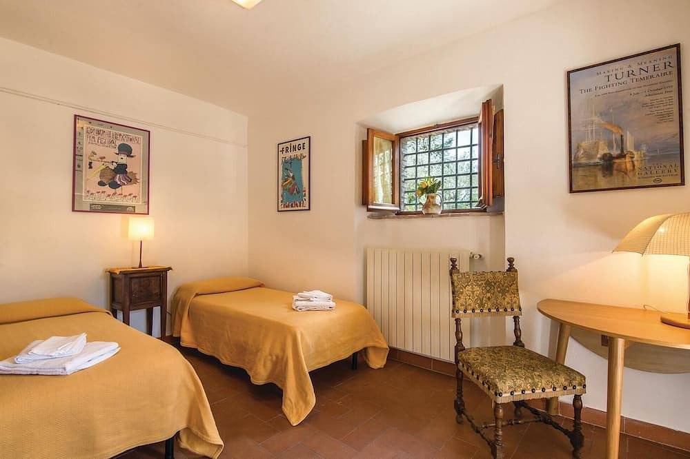 Bonita casa de 4 dormitorios en Terni. in Terni, Provincia de Terni