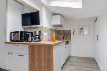 Vacation Rental for 2 Guests in Aix-en-Provence, Aix-en-Provence region, Picture 3