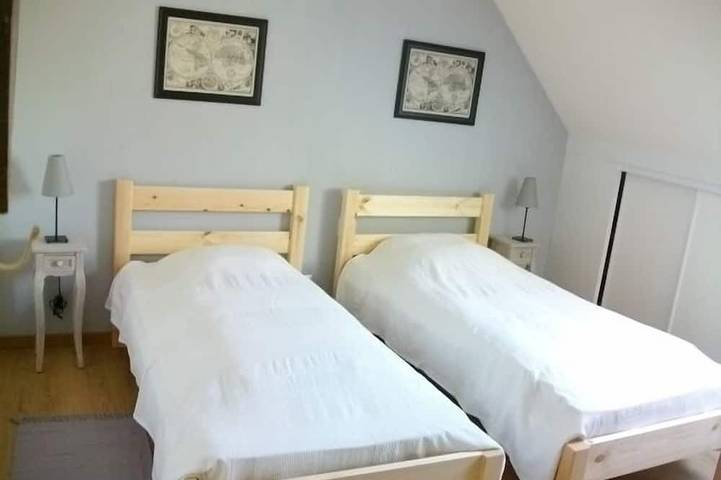 Gîte pour 10 personnes, avec terrasse et jardin à Belle-et-Houllefort - 3