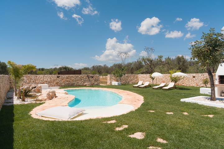 Lamia Già with Private Pool in San Michele Salentino, Salento
