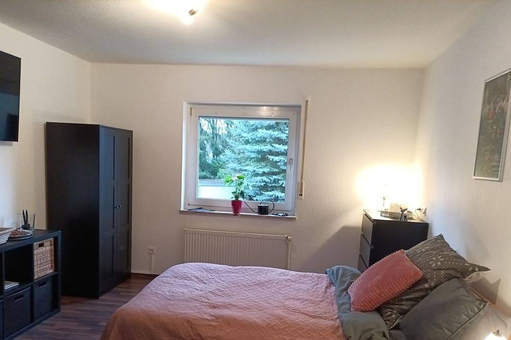 Ganze Wohnung, Ferienwohnung  - Weserbergland - eigener  Eingang - Garten - Zaun- Hunde möglich in Salzhemmendorf, Hannover und Umgebung
