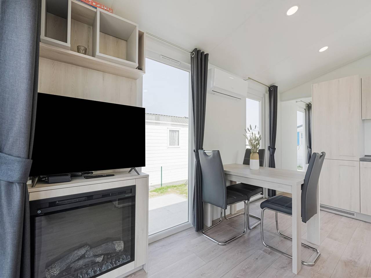 Mobilheim Middelkerke mit Garten in Middelkerke, Belgische Küste